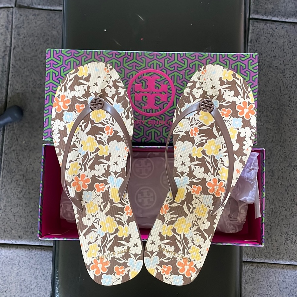 Tory Burch rubber flat flip flops